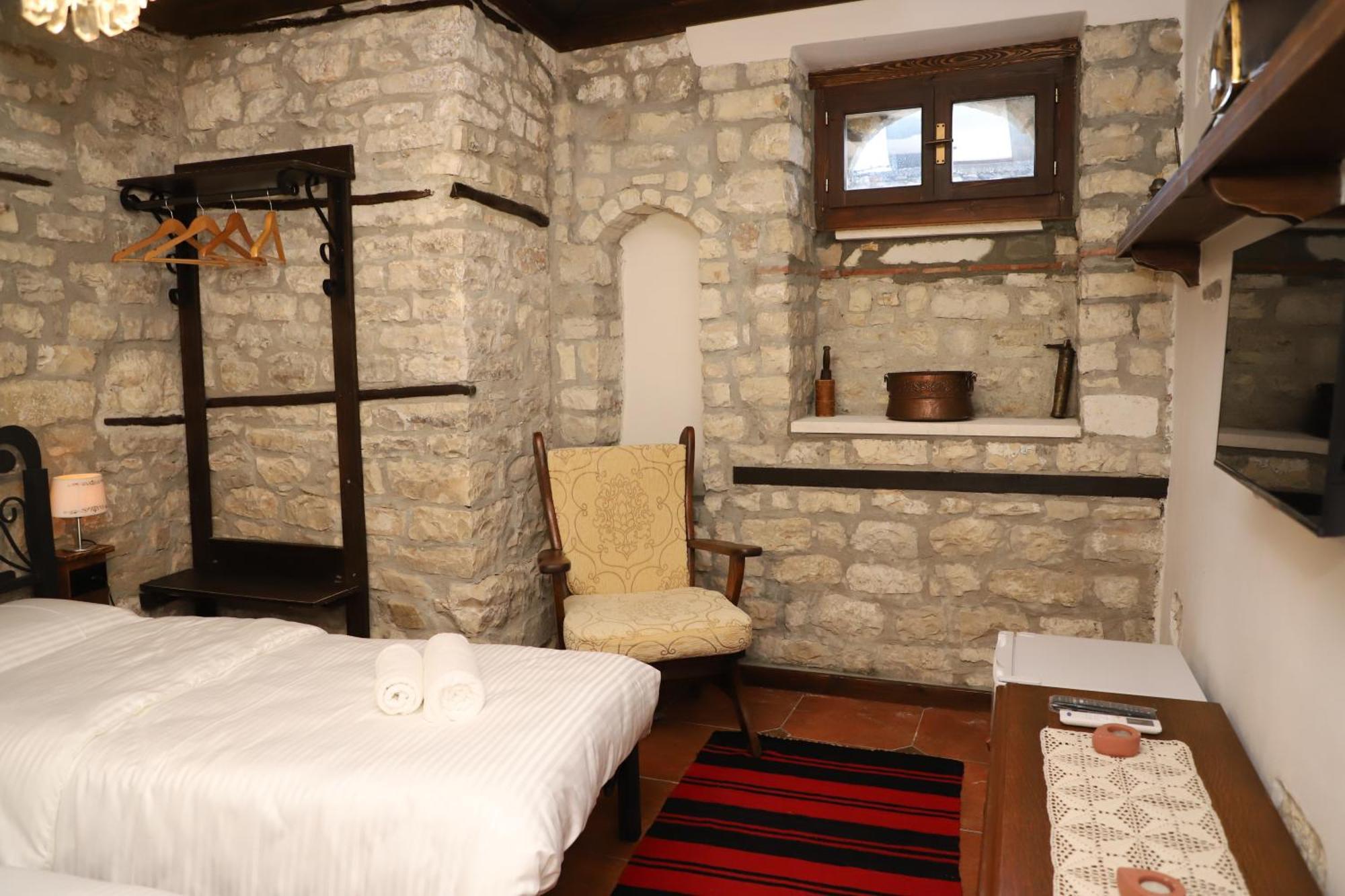 Vila Art Berat Castle Zewnętrze zdjęcie
