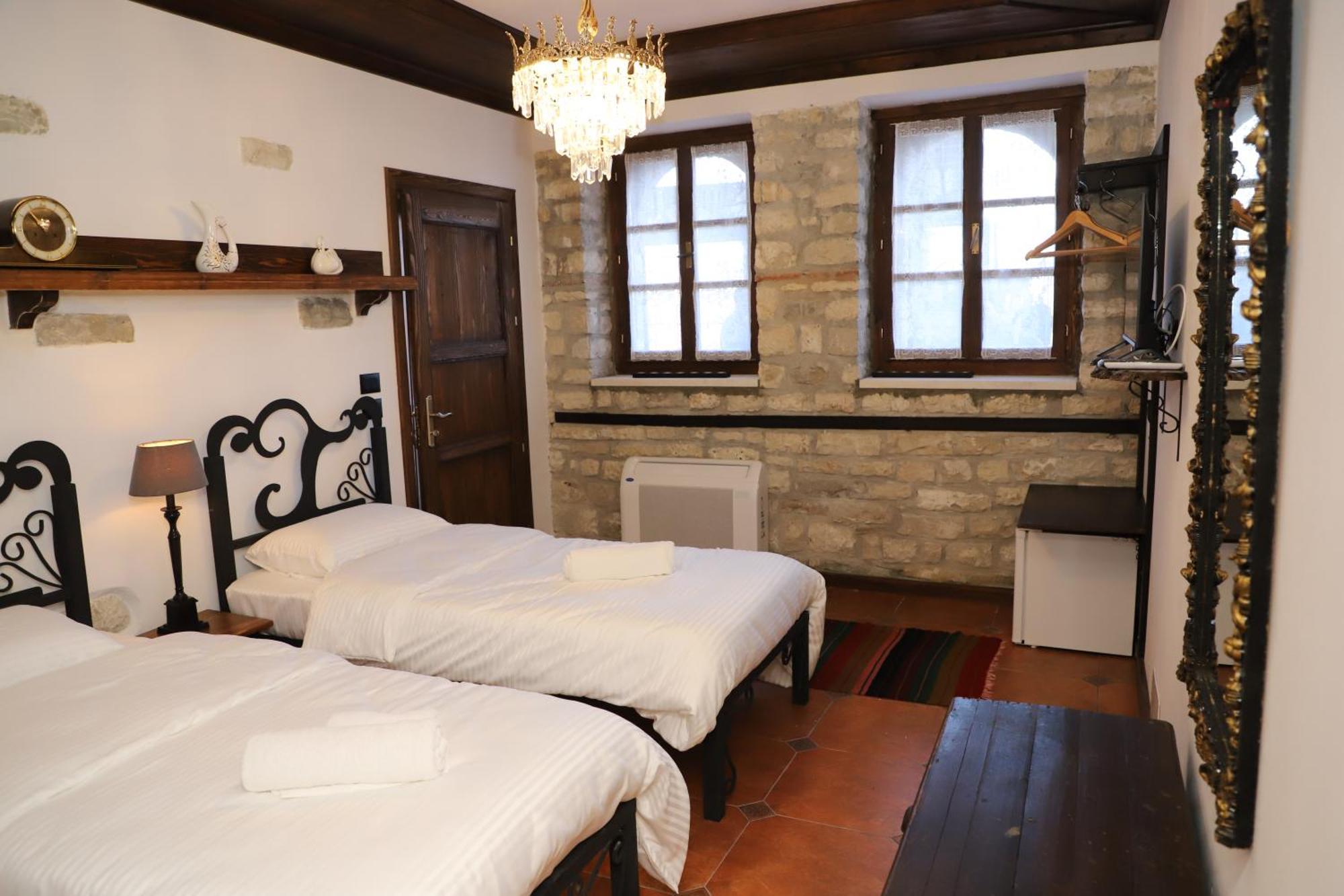 Vila Art Berat Castle Zewnętrze zdjęcie