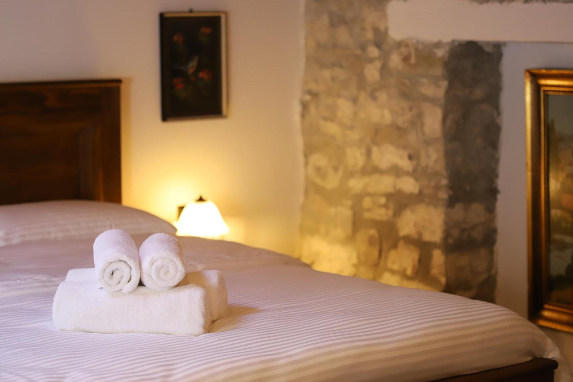 Vila Art Berat Castle Zewnętrze zdjęcie