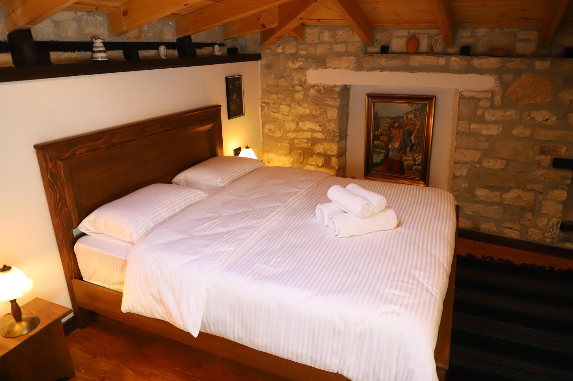 Vila Art Berat Castle Zewnętrze zdjęcie