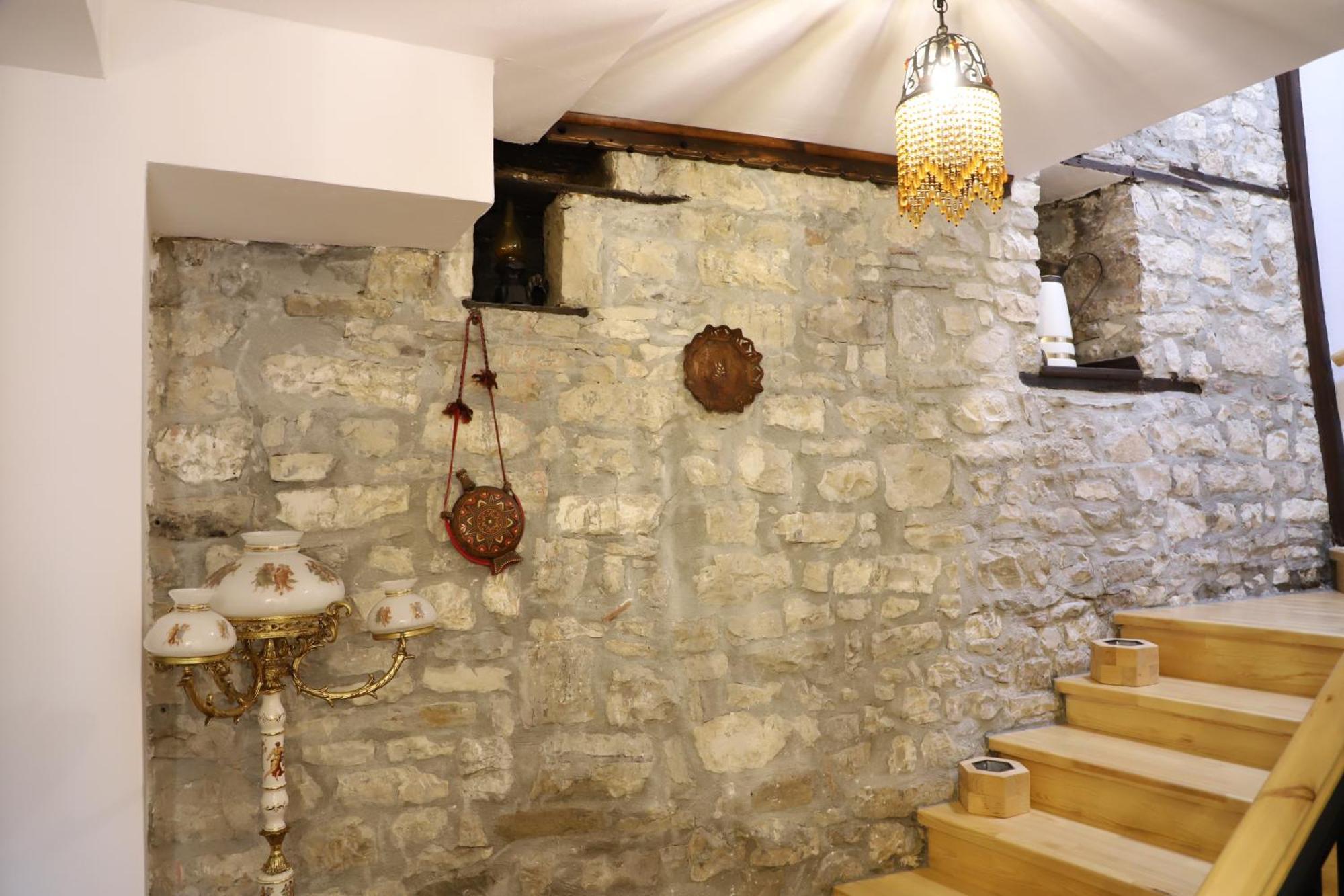 Vila Art Berat Castle Zewnętrze zdjęcie